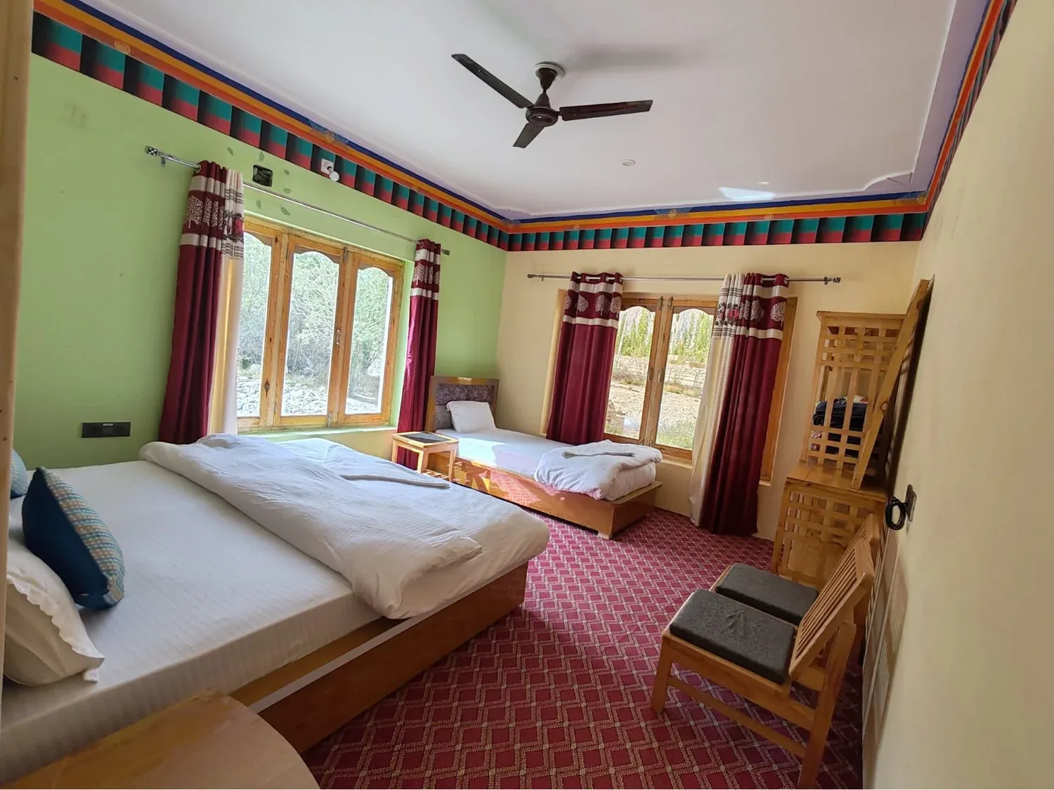 Triple Bed Room with additional sleeping space